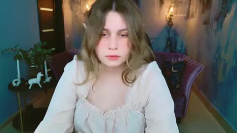 fiora online show from 02/23/25, 08:17