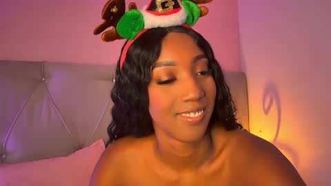 Fiorela Lenin  online show from 12/19/24, 07:51