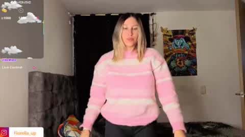 F I O R E L L A  online show from 10/23/25, 01:27