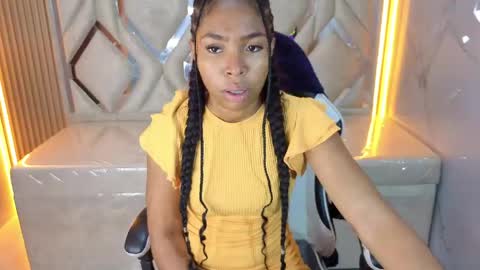 Snapshot of fioret_tx chatting on 06/02/26, 12:29 Online 800 to 1400 online show from 06/02/26, 12:29
