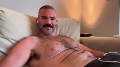 Snapshot of fipguy chatting on 02/13/26, 11:01 Daddy Cam online show from 02/13/26, 11:01
