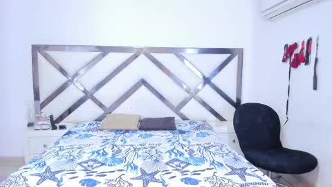 Snapshot of fire_lovex chatting on 10/16/25, 11:22 fire lovex online show from 10/16/25, 11:22