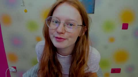 fire_luna online show from 09/13/25, 05:07