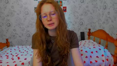 fire_luna online show from 05/05/26, 10:01