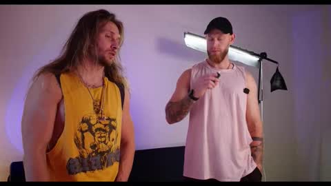 Snapshot of firebeard_ chatting on 10/10/25, 12:48 Alex online show from 10/10/25, 12:48