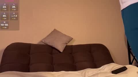 Snapshot of firebeard_ chatting on 10/12/25, 03:22 Alex online show from 10/12/25, 03:22