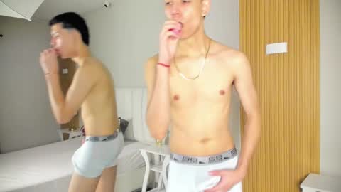 Nicolas online show from 11/10/25, 12:59