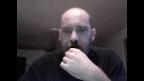 Snapshot of fireprince1977 chatting on 11/06/25, 11:59 Brad online show from 11/06/25, 11:59