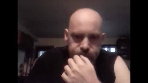 Snapshot of fireprince1977 chatting on 01/05/26, 10:46 Brad online show from 01/05/26, 10:46
