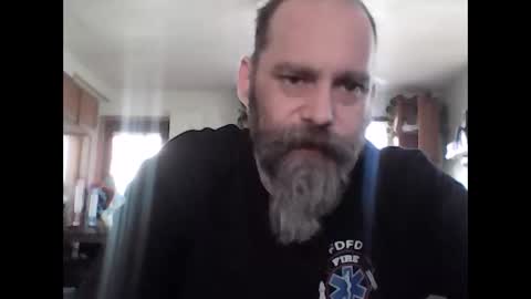 Snapshot of fireprince1977 chatting on 02/17/26, 08:37 Brad online show from 02/17/26, 08:37
