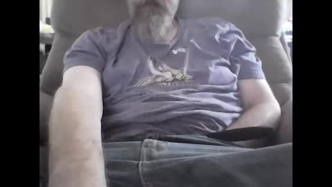 Snapshot of fireprince1977 chatting on 04/05/26, 09:23 Brad online show from 04/05/26, 09:23