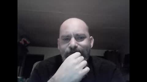Snapshot of fireprince1977 chatting on 04/17/26, 01:30 Brad online show from 04/17/26, 01:30
