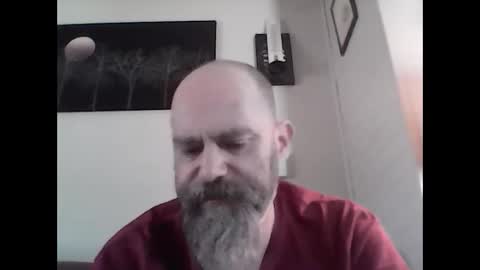 Snapshot of fireprince1977 chatting on 04/18/26, 07:51 Brad online show from 04/18/26, 07:51