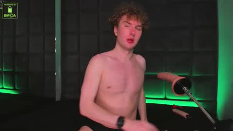 Snapshot of firevein chatting on 11/22/25, 05:06 Sexy Tony online show from 11/22/25, 05:06