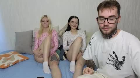 ALICESTEVEVECTOR pvt open  online show from 09/18/25, 03:30