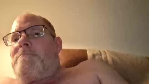 Snapshot of fishingaroundforanything chatting on 01/09/25, 09:48 Hercomeonmyface online show from 01/09/25, 09:48