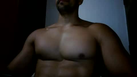 Snapshot of fitchestabs_69 chatting on 06/13/26, 04:38 fitchestabs_69 online show from 06/13/26, 04:38