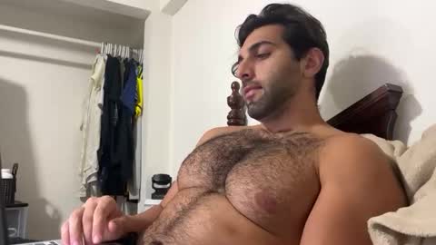 Snapshot of fitcurvyman4fun_69 chatting on 10/22/25, 01:06 fitcurvyman4fun_69 online show from 10/22/25, 01:06