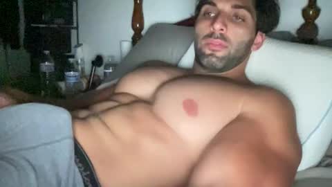 fitcurvyman4fun_69 online show from 06/09/26, 03:40