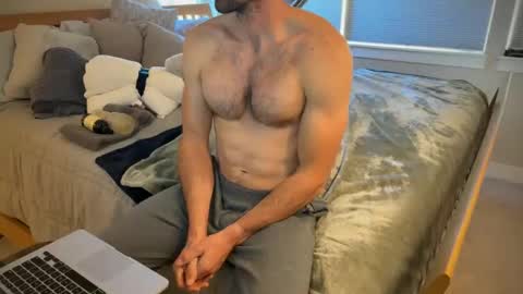 Snapshot of fitfunweird chatting on 11/08/25, 09:46 fitfunweird online show from 11/08/25, 09:46