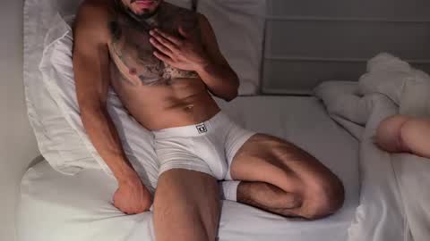 fitjacques online show from 05/25/26, 02:28