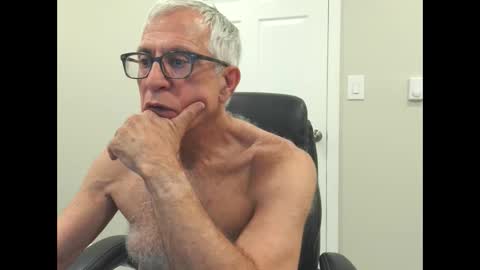Jon online show from 06/08/26, 01:28