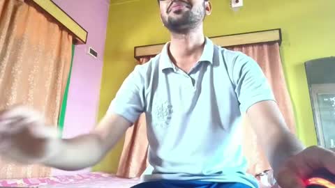 Snapshot of fizz_04_fun chatting on 04/15/26, 04:52 Ur BoyToy online show from 04/15/26, 04:52