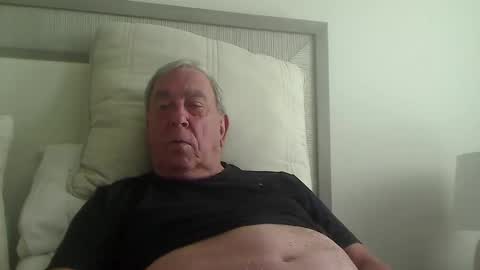 Snapshot of fjcs73 chatting on 05/03/26, 04:35 fjcs73 online show from 05/03/26, 04:35