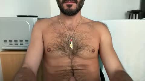 Snapshot of fla85 chatting on 09/23/25, 10:40 Fla is short for Flavio online show from 09/23/25, 10:40