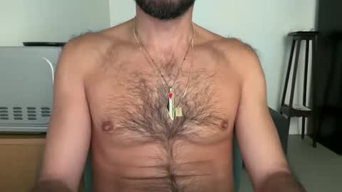 Snapshot of fla85 chatting on 09/26/25, 02:10 Fla is short for Flavio online show from 09/26/25, 02:10