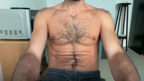 Snapshot of fla85 chatting on 10/13/25, 02:39 Fla is short for Flavio online show from 10/13/25, 02:39