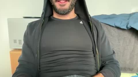 Snapshot of fla85 chatting on 10/25/25, 01:18 Fla is short for Flavio online show from 10/25/25, 01:18