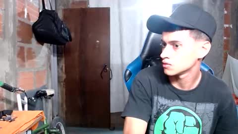  FLACO  online show from 11/23/25, 04:01