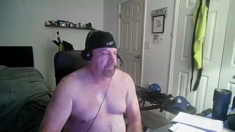 Florida guy online show from 09/18/25, 01:46