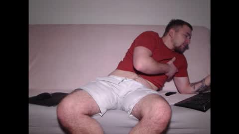 Snapshot of flamefury18 chatting on 11/16/25, 09:04 Flamefury18 online show from 11/16/25, 09:04