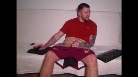 Snapshot of flamefury18 chatting on 12/04/25, 11:41 Flamefury18 online show from 12/04/25, 11:41