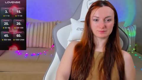 Snapshot of flamystar chatting on 10/24/25, 01:24 Yana online show from 10/24/25, 01:24