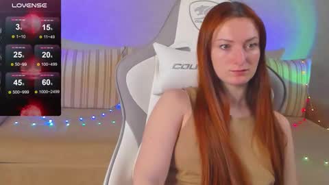 Snapshot of flamystar chatting on 12/14/25, 03:12 Yana online show from 12/14/25, 03:12