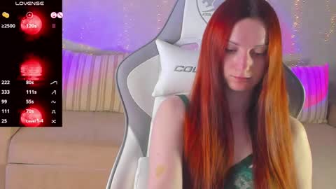 Snapshot of flamystar chatting on 05/17/26, 01:47 Yana online show from 05/17/26, 01:47