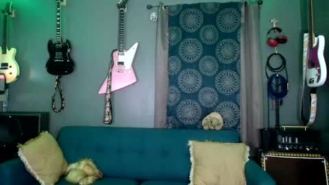 Snapshot of flanneldong chatting on 11/29/25, 02:25 Flannel Dong online show from 11/29/25, 02:25