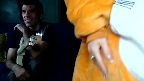 Snapshot of flanneldong chatting on 11/30/25, 02:59 Flannel Dong online show from 11/30/25, 02:59