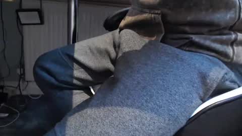 Snapshot of flattooot69 chatting on 01/24/25, 10:43 flattooot69 online show from 01/24/25, 10:43