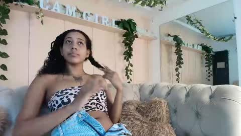 Flavia online show from 06/04/26, 12:22