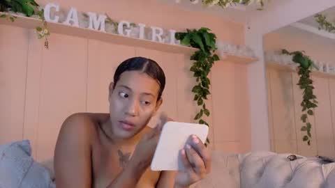 Flavia online show from 06/30/26, 12:17