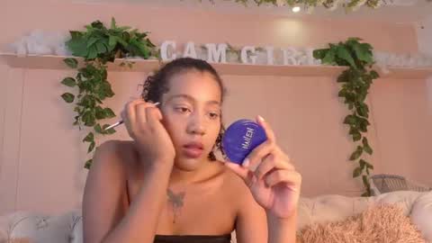 Flavia online show from 07/18/26, 12:20