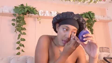 Flavia online show from 07/20/26, 12:29