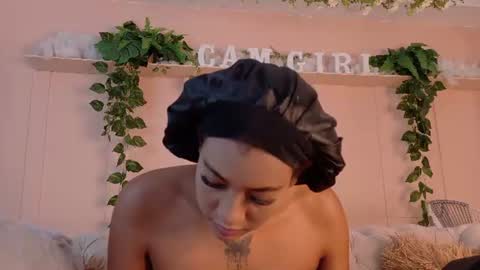 Flavia online show from 07/22/26, 12:08