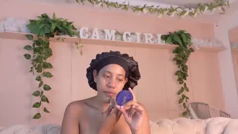Flavia online show from 07/28/26, 12:23