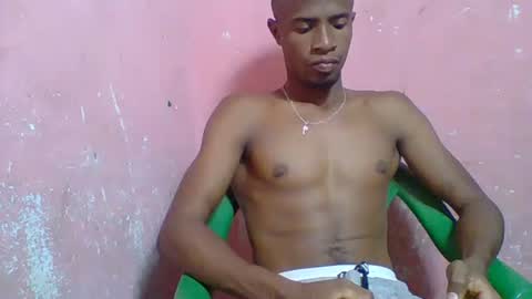 Snapshot of flavio459851 chatting on 10/12/25, 08:57 flavio459851 online show from 10/12/25, 08:57