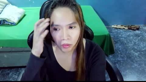 Snapshot of flawlesskindtrans007 chatting on 04/18/26, 03:32 Jeepty online show from 04/18/26, 03:32